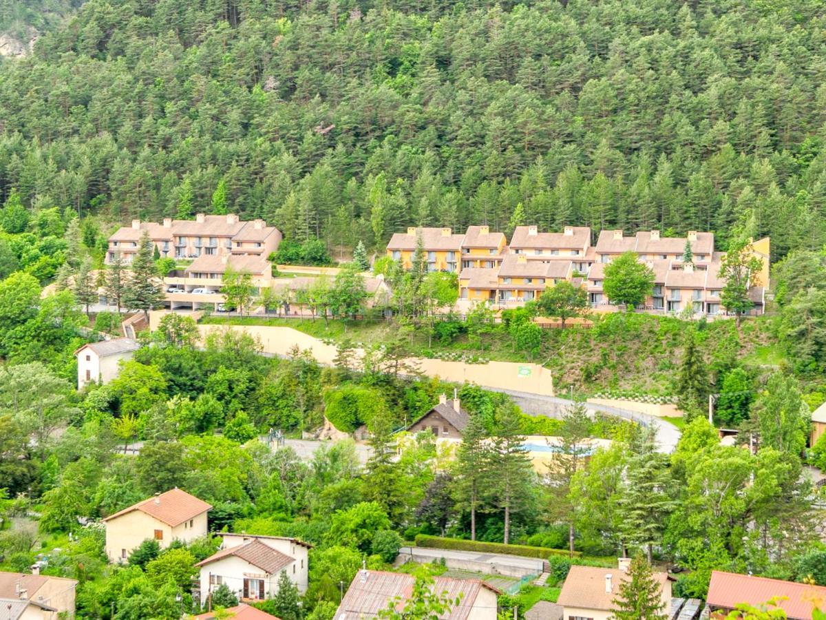 Vacanceole - Residence Les Gorges Rouges Guillaumes Exteriör bild